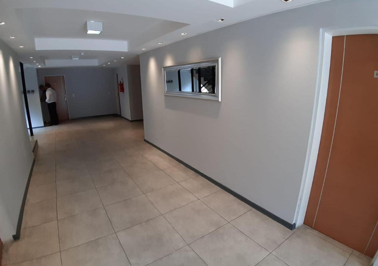 Departamento En El Centro De Bariloche Bb Leilighet Eksteriør bilde